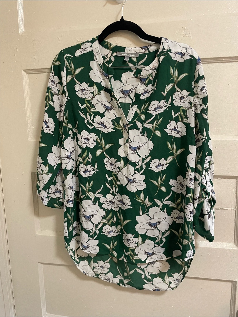 Women’s work blouse